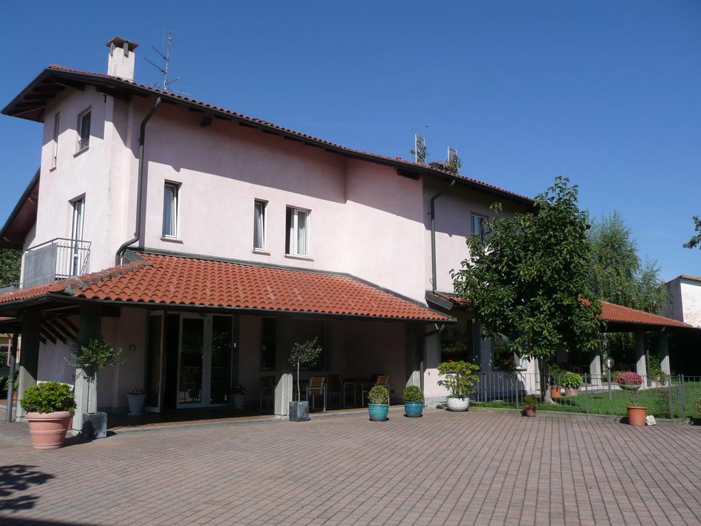 Cravero Rooms Caltignaga Zewnętrze zdjęcie