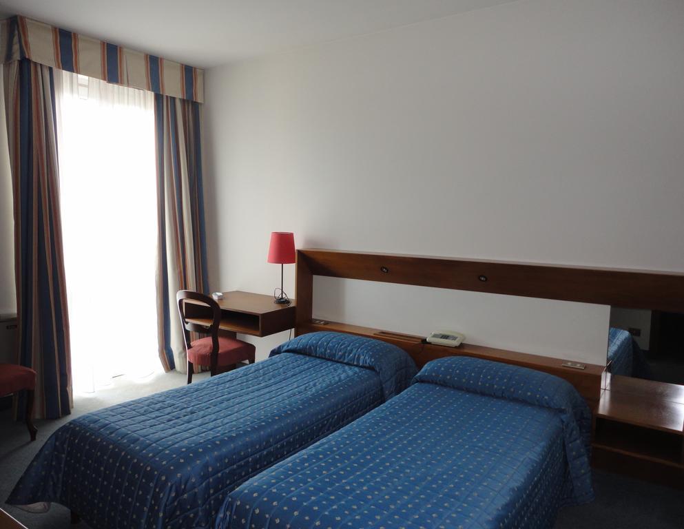 Cravero Rooms Caltignaga Pokój zdjęcie
