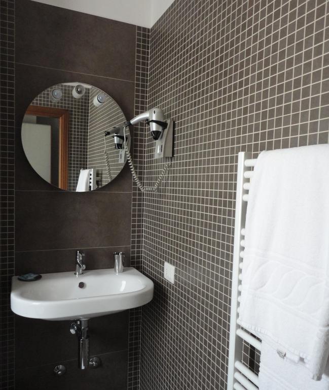 Cravero Rooms Caltignaga Pokój zdjęcie